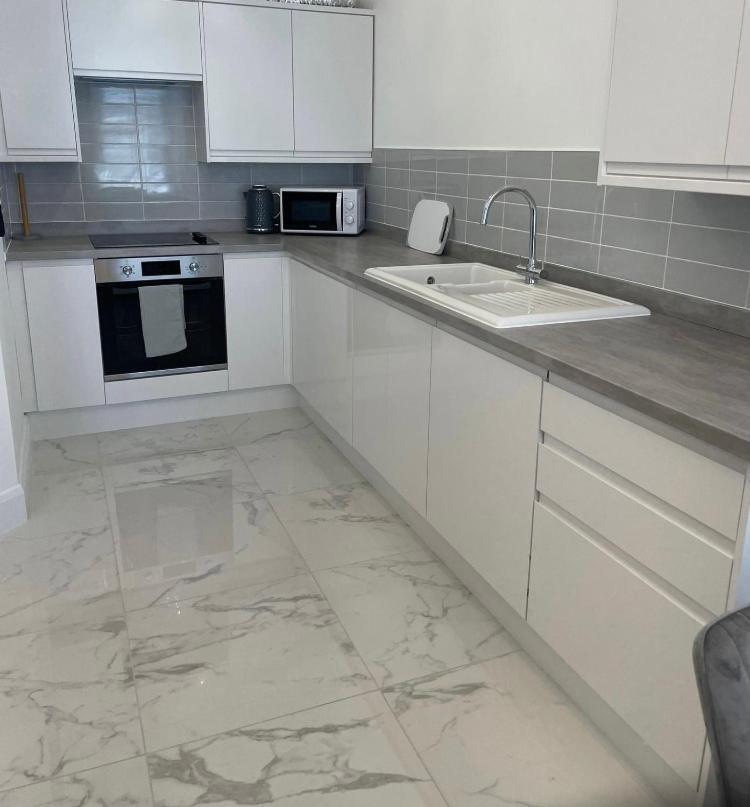 Ballycastle Town Centre Studio Apartment Luaran gambar
